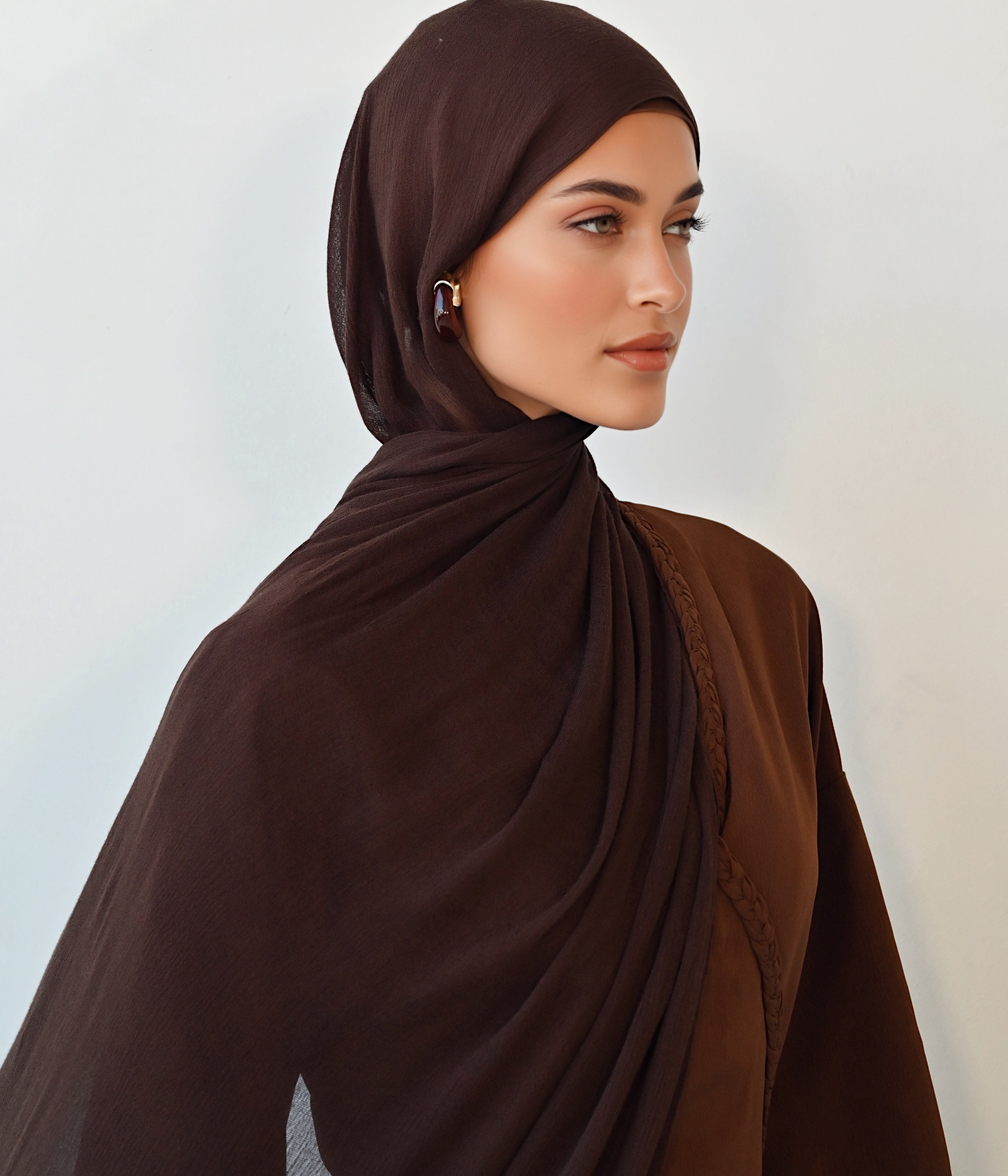 Chocolate truffle Soft crinkle Hijab set.                                    5 left