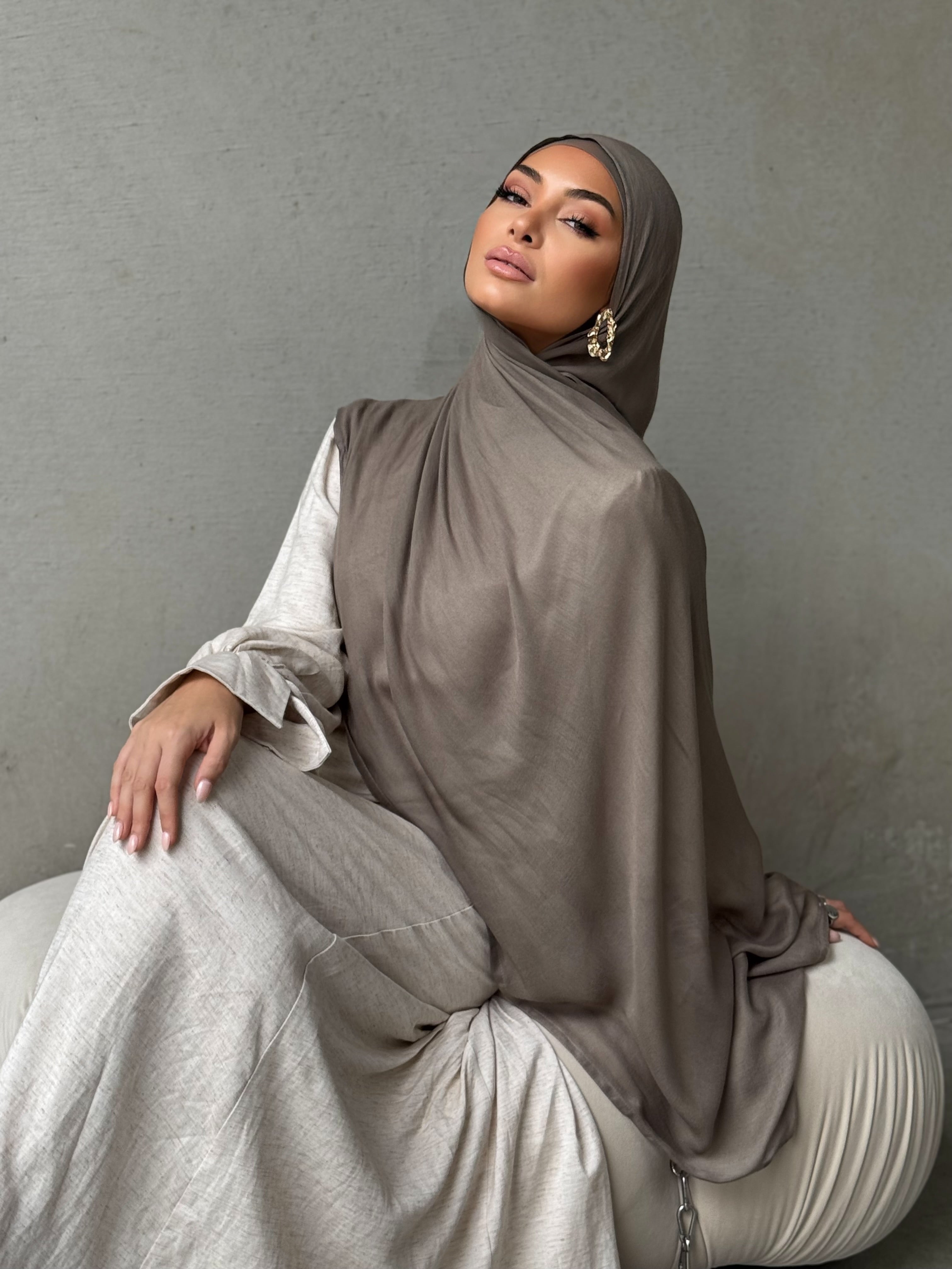 Shadow Modal Hijab Set