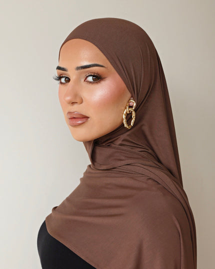 Qahwa with matching bond                           Low stock on regular